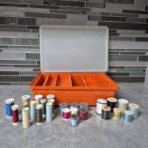Vintage Tupperware Tuppercraft Stow N Go Sewing Box and Gutermann Thread Lot